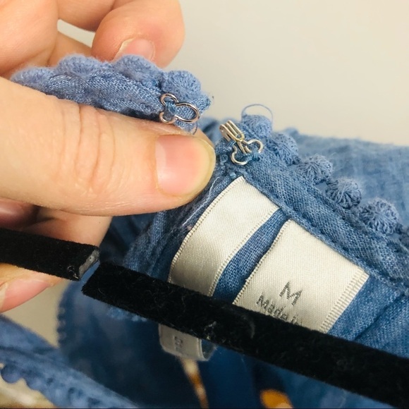 Lauren Conrad sleeveless blue chambray‎ top - Picture 12 of 14